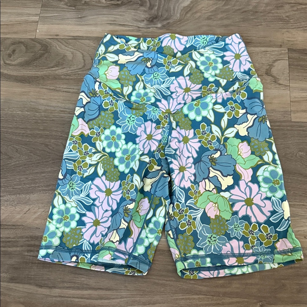 Aerie Offline Floral Patterned Yoga Shorts